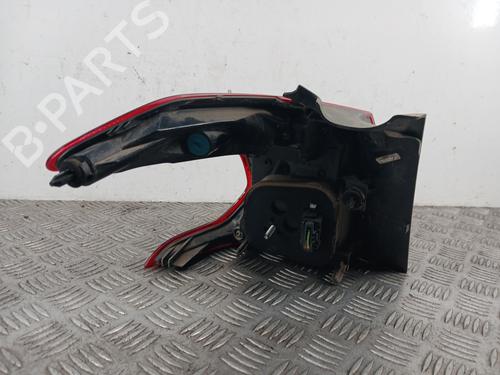 right-taillight-peugeot-2008-i-cu_-2013-33015192 main image