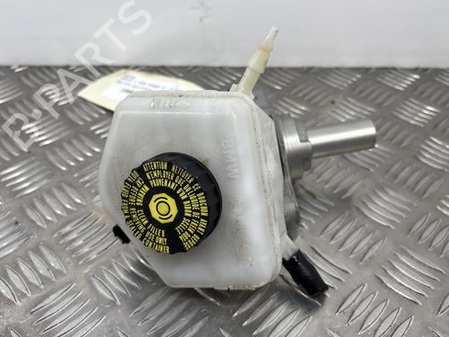Hovedbremsecylinder BMW 1 (F20) 118 d (150 hp) 28781800