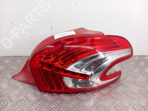 Used Right taillight PEUGEOT 208 I (CA_, CC_) 1.4 HDi (68 hp) 29240743