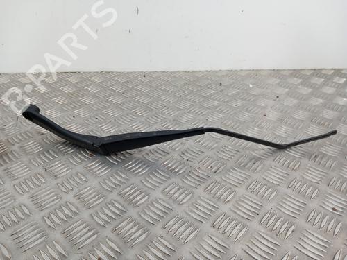 Used Front windshield wiper arm FIAT FIORINO Box Body/MPV (225_) 1.3 D Multijet (95 hp) 28779572