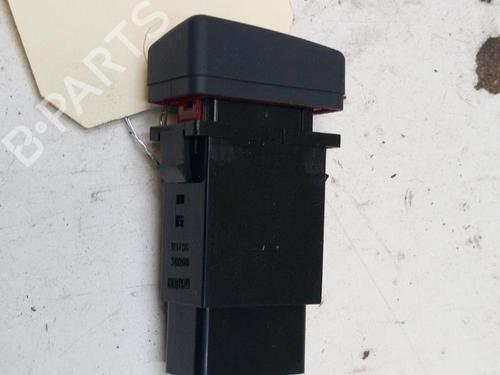 Used Warning switch HYUNDAI SONATA V (NF) 2.4 (162 hp) 28766786