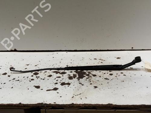 Used Front windshield wiper arm HYUNDAI GETZ (TB) 1.5 CRDi (88 hp) 28777927