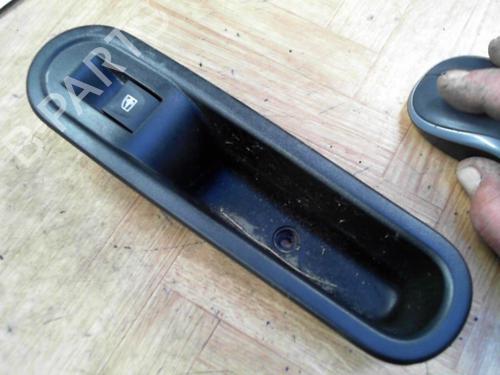 Switch RENAULT TWINGO III (BCM_, BCA_) 1.0 SCe 70 (BCMB) | BP28765717I30 