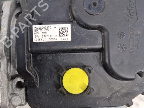 Used Front wiper motor Front wiper motor MERCEDES-BENZ A-CLASS (W177) A 220 d (177.014) (190 hp) 28736992 28736992