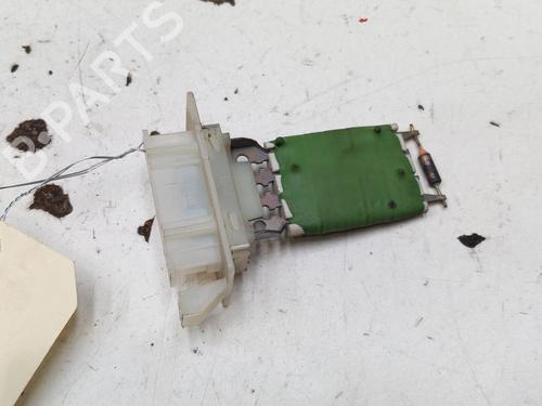 Used Heater resistor Heater resistor PEUGEOT 107 (PM_, PN_) 1.4 HDi (54 hp) 28774024 28774024