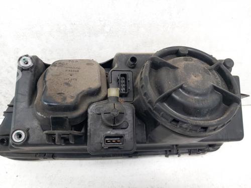 Right headlight VOLVO V70 I (875, 876) 2.4 | BP28746480C29