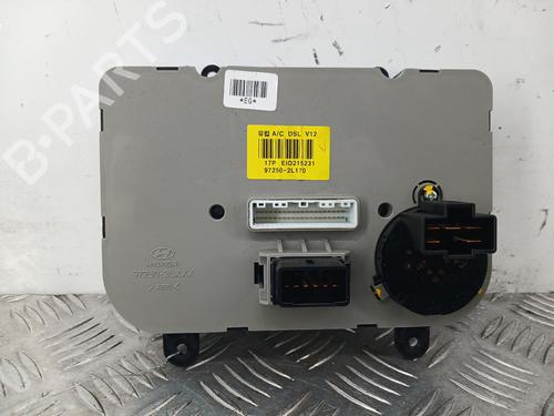 Used Climate control Climate control HYUNDAI i30 (FD) 1.6 CRDi (90 hp) 36057849 36057849