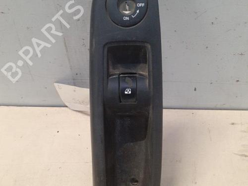 Used Right front window switch RENAULT CLIO II (BB_, CB_) 1.5 dCi (B/CB07) (65 hp) 28776700