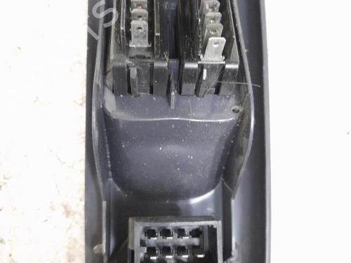 Used Left front window switch Left front window switch RENAULT TWINGO I (C06_) 1.2 (C066, C068) (58 hp) 28752297 28752297