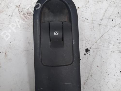 Used Right front window switch Right front window switch RENAULT SCÉNIC II (JM0/1_) 1.5 dCi (JM1E, JM16) (106 hp) 28752847 28752847