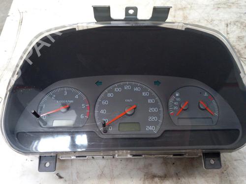 Instrument cluster VOLVO V40 Estate (645) 1.9 DI | BP28758038C47 