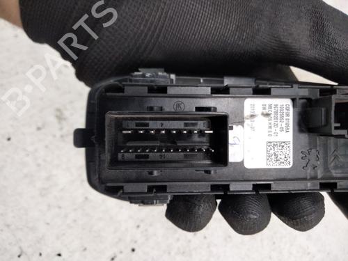 Used Left front window switch PEUGEOT 308 II (LB_, LP_, LW_, LH_, L3_) 1.6 HDi / BlueHDi 115 (115 hp) 28774111
