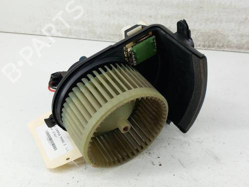 Ventilator motor RENAULT CLIO II (BB_, CB_) 1.2 16V (BB05, BB0W, BB11, BB27, BB2T, BB2U, BB2V, CB05,... (75 hp) 28769034