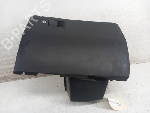 Glove box PEUGEOT 306 Hatchback (7A, 7C, N3, N5) 2.0 HDI 90 8214AW