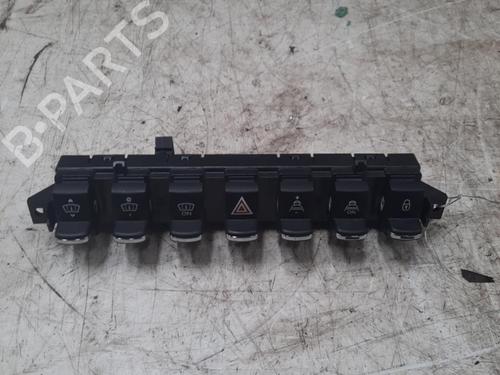 Used Warning switch PEUGEOT 3008 I MPV (0U_) 2.0 HDi (163 hp) 28749770