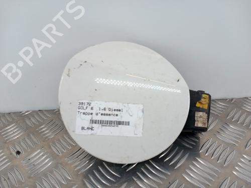 Used Fuel flap VW GOLF VI (5K1) 1.6 TDI (105 hp) 28744939