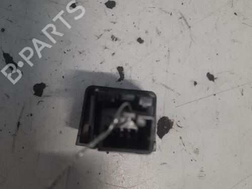 Used Warning switch NISSAN MICRA III (K12) 1.5 dCi (86 hp) 28758770