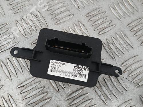 Used Heater resistor Heater resistor PEUGEOT 5008 (0U_, 0E_) 1.6 HDi (114 hp) 39017109 39017109