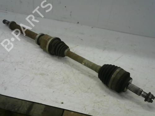 Drivaksel foran Høyre RENAULT CLIO II (BB_, CB_) 1.5 dCi (B/C2J) (68 hp) 28777534