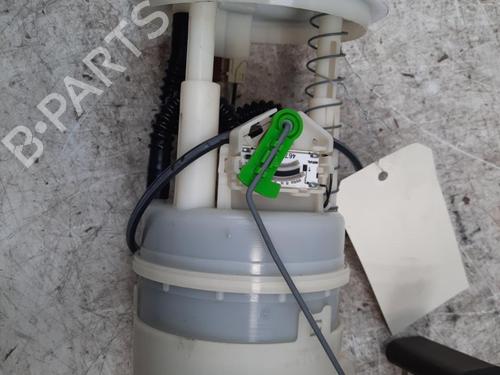 Used Fuel pump RENAULT TWINGO II (CN0_) 1.2 16V (CN04, CN0B) (75 hp) 28760443