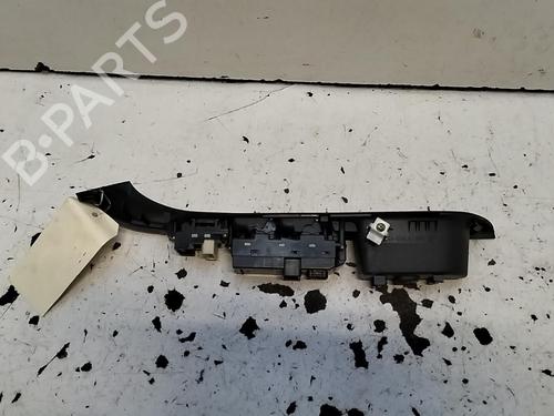switch-mazda-6-hatchback-gg-2002-2003-2004-2005-2006-2007-2008-28794390 main image