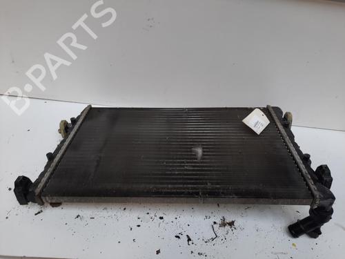 Used Water radiator Water radiator VW POLO IV (9N_, 9A_) 1.2 12V (64 hp) 28758376 28758376