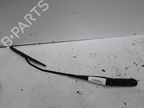 front-windshield-wiper-arm-hyundai-i20-i-pb-pbt-2008-2009-2010-2011-2012-2013-2014-2015-36425078 main image