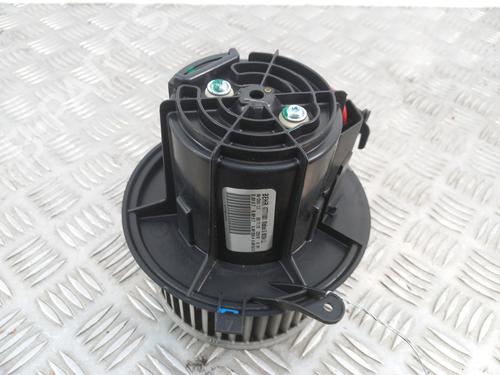 Used Heater blower motor MERCEDES-BENZ C-CLASS (W204) C 200 CDI (204.001) (136 hp) 28745633