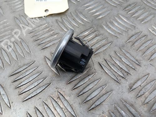 switch-bmw-1-convertible-e88-2007-2008-2009-2010-2011-2012-2013-28780322 main image