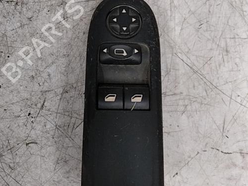 Used Left front window switch Left front window switch PEUGEOT 308 I (4A_, 4C_) 1.6 HDi (92 hp) 28774777 28774777