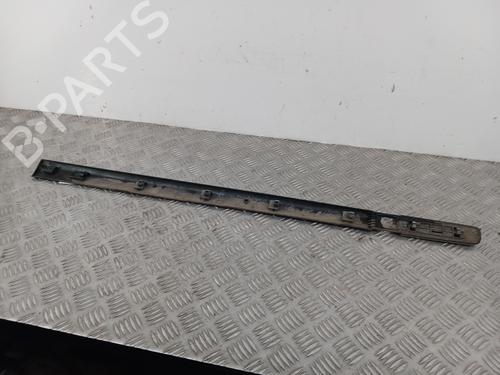 Used Door moulding trim Door moulding trim 31952767 31952767
