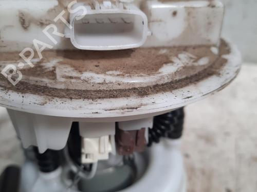 Used Fuel pump Fuel pump DACIA SANDERO II TCe 90 (B8M1, B8MA, B8AC) (90 hp) 28772245 28772245