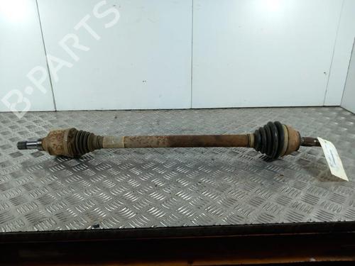 Used Right front driveshaft PEUGEOT 208 I (CA_, CC_) 1.6 HDi / BlueHDi 75 (75 hp) 28768494