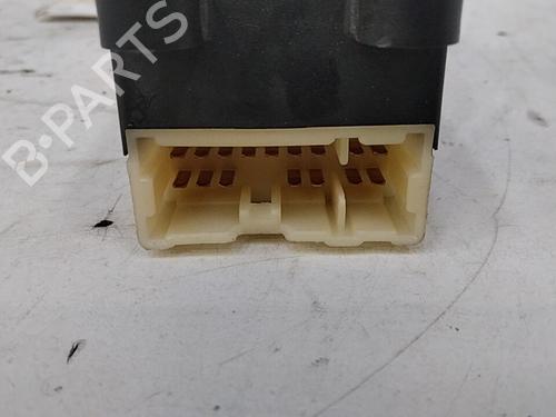 Used Left front window switch NISSAN MICRA II (K11) 1.4 i 16V (AK11) (82 hp) 28764866