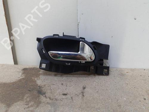 Højre fortil invendig håndtag CITROËN C3 II (SC_) 1.4 VTi 95 (95 hp) 28791918