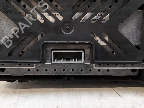 Used Instrument cluster RENAULT SCÉNIC II (JM0/1_) 1.9 dCi (JM0G, JM12, JM1G, JM2C) (120 hp) 28786289