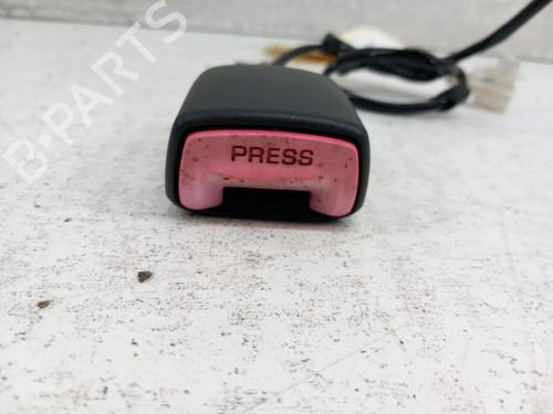 Sikkerhedssele-spænde TOYOTA RAV 4 II (_A2_) 2.0 D 4WD (CLA20_, CLA21_, CLA20R, CLA21R) (116 hp) 28746596