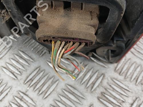 left-taillight-peugeot-partner-mpv-5_-g_-1996-33850743 main image