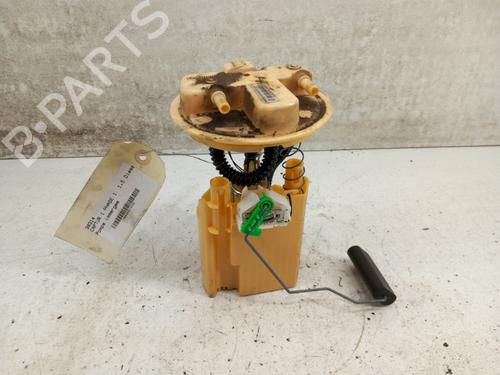 Used Fuel pump RENAULT CAPTUR I (J5_, H5_) 1.5 dCi 90 (J5N4, J5M5, J5MW, J5M6, J5AL, J5AJ) (90 hp) 28743770