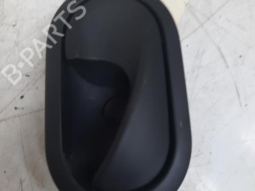 Højre bagtil invendig håndtag RENAULT MEGANE II (BM0/1_, CM0/1_) 1.6 16V (BM0C, CM0C) (113 hp) 28775274
