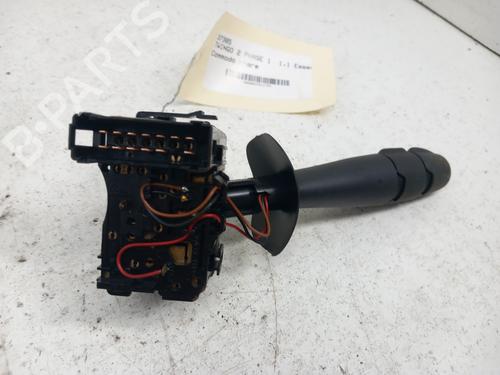 Used Switch Switch RENAULT TWINGO II (CN0_) 1.2 16V (CN04, CN0B) (75 hp) 28737675 28737675