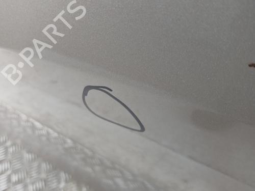 Used Left front door Left front door 39072329 39072329