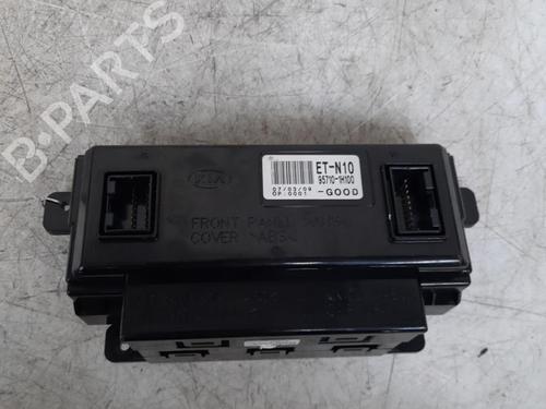 Used Display monitor KIA CEE'D Hatchback (ED) 1.6 CRDi 90 (90 hp) 28774387