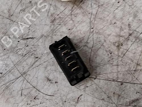 Used Left front window switch Left front window switch CITROËN SAXO (S0, S1) 1.1 X, SX (60 hp) 28763232 28763232