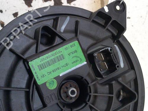 Heater blower motor FORD MONDEO III Saloon (B4Y) 1.8 16V | BP28756296M62 