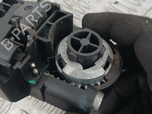 Front right exterior door handle RENAULT KANGOO / GRAND KANGOO II (KW0/1_) 1.5 dCi 90 (KW05, KW08, KW0G, KW11) | BP30329250C129