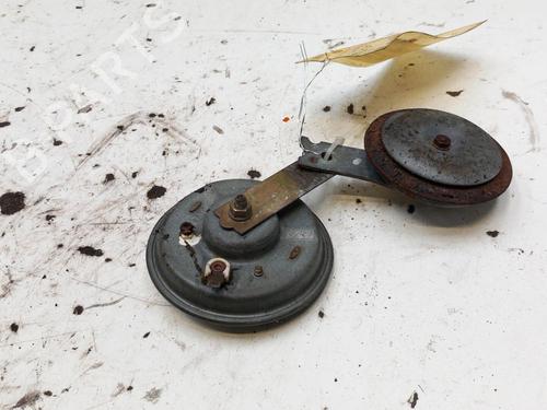Used Horn Horn MAZDA 626 III Hatchback (GD) 1.8 (GD8P) (88 hp) 28794136 28794136