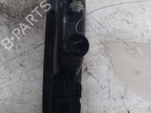 Used Right rear window switch Right rear window switch RENAULT MEGANE III Hatchback (BZ0/1_, B3_) 1.5 dCi (BZ0C) (90 hp) 28774994 28774994