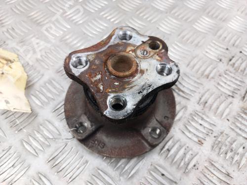 Used Right rear steering knuckle Right rear steering knuckle PEUGEOT 208 II (UB_, UP_, UW_, UJ_) 1.2 PureTech 75 (75 hp) 28757150 28757150