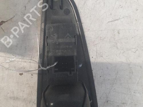 Used Right rear window switch PEUGEOT 308 I (4A_, 4C_) 1.6 HDi (109 hp) 28772631